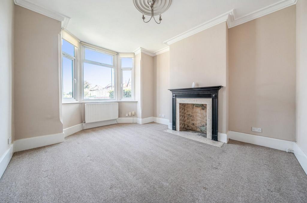 House in Nottingham - View 3