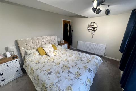 undefined, Pennine Way, Stourbridge, DY8 4LP