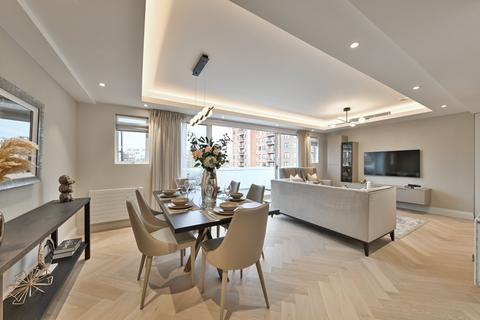 2 bedroom flat for sale, Ennismore Gardens, London