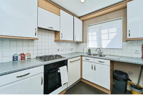 4 bedroom house to rent, Edelweiss Close, Walsall, WS5