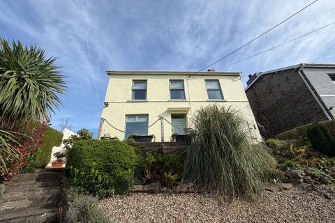 3 bedroom detached house for sale, Heol Y Garn, Garnswllt, Swansea, SA18 2RP