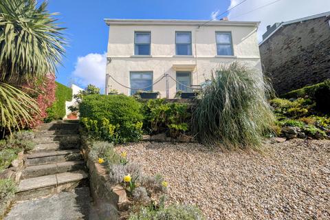 Heol Y Garn, Garnswllt, Swansea, SA18 2RP