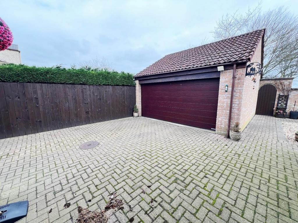 Double Garage