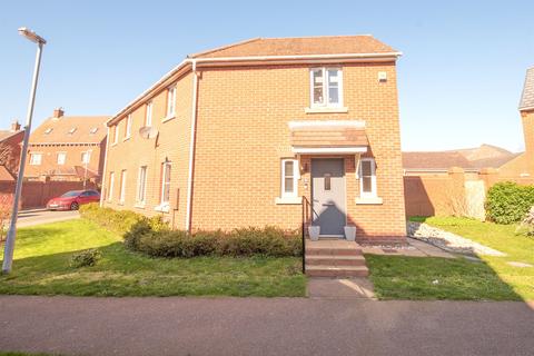 3 bedroom semi-detached house for sale, Oakwood Close, Desborough, Kettering