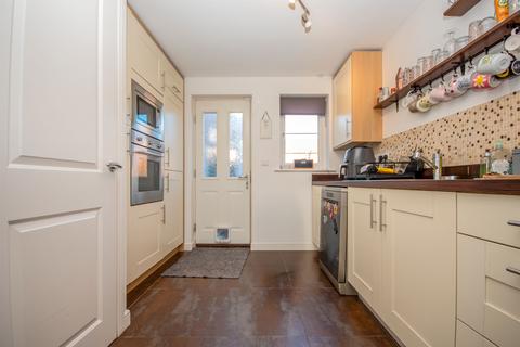 3 bedroom semi-detached house for sale, Oakwood Close, Desborough, Kettering