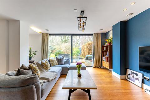 undefined, Gatesden Road, Fetcham, Leatherhead, Surrey, KT22