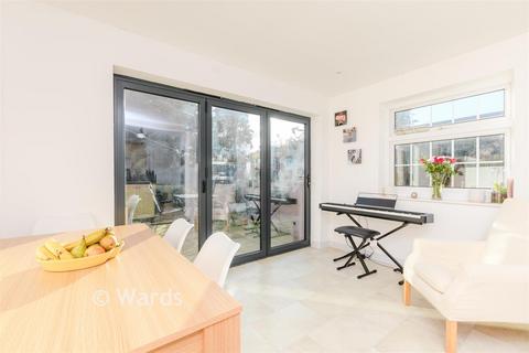 undefined, Hever Road, Sevenoaks TN15