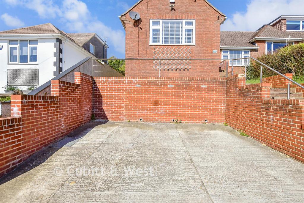 Driveway/Parking