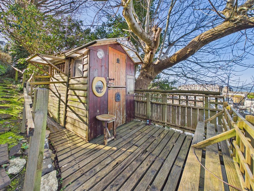 Summer House