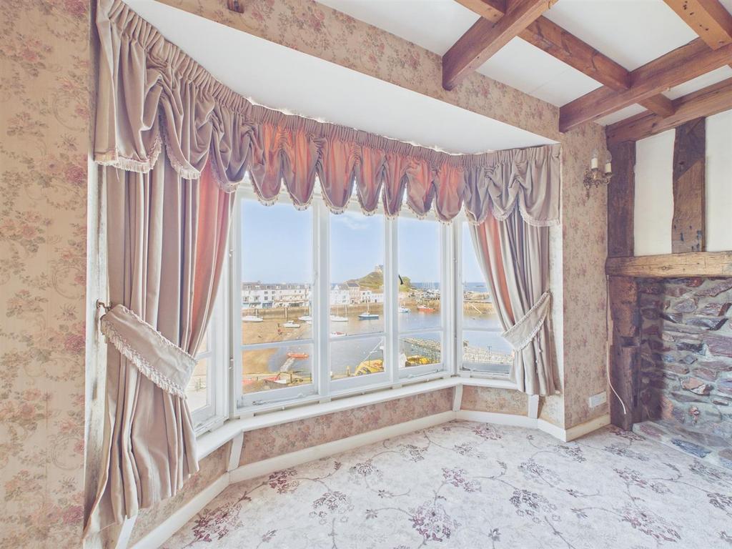 Lounge View