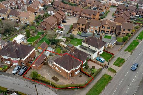 3 bedroom semi-detached house for sale, Forest Gate Road, Corby NN17