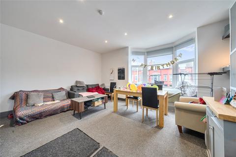 6 bedroom end of terrace house for sale, Booth Avenue, Manchester, Greater Manchester