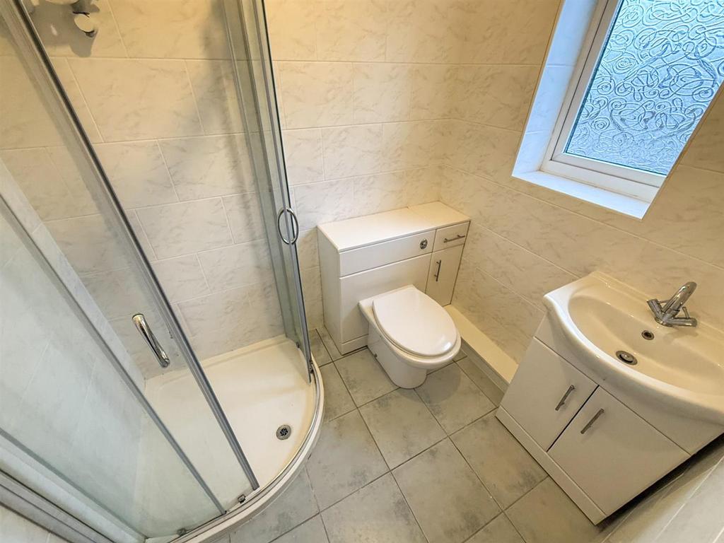 Ensuite Shower Room