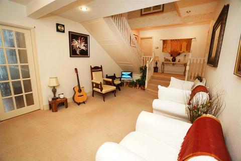 5 bedroom detached house for sale, Foxholes Road, Horwich, Bolton
