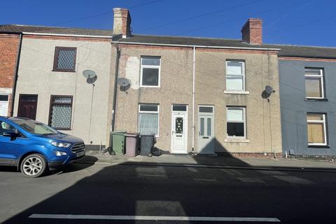 2 bedroom terraced house to rent, Kenning St, Clay Cross,