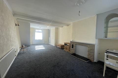 2 bedroom terraced house to rent, Kenning St, Clay Cross,