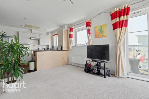 2 bedroom apartment to rent, Mckay Avenue, TORQUAY