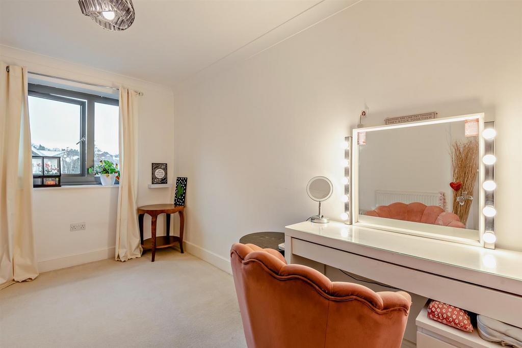 8680827-interior10-800.jpg