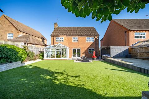 undefined, Larkspur Close, Hemel Hempstead, Hertfordshire,
