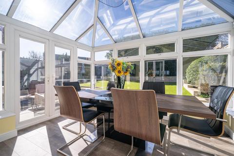 undefined, Larkspur Close, Hemel Hempstead, Hertfordshire,