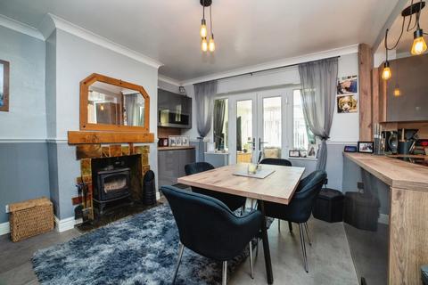 4 bedroom semi-detached house for sale, Fackley Road, Stanton Hill, Sutton-in-Ashfield, Nottinghamshire, NG17