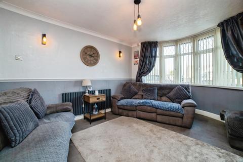 4 bedroom semi-detached house for sale, Fackley Road, Stanton Hill, Sutton-in-Ashfield, Nottinghamshire, NG17