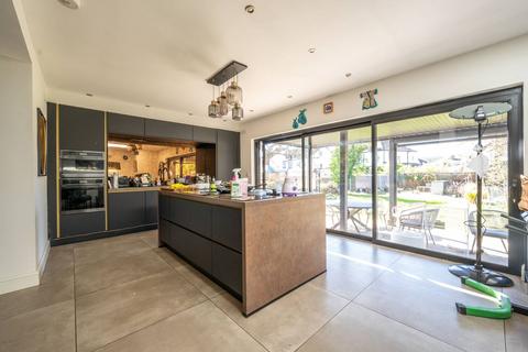 undefined, Chingford, Chingford, London, E4