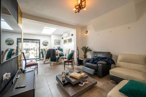 undefined, Chingford, Chingford, London, E4