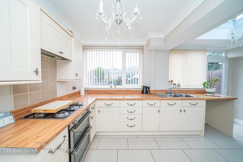 3 bedroom semi-detached house for sale, St. Johns Road, Walsall WS3