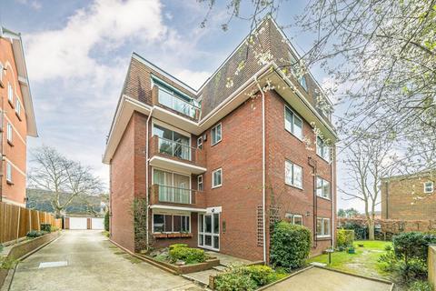 2 bedroom flat to rent, The Downs, London SW20