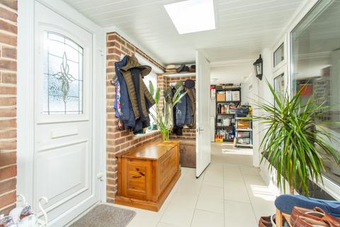 4 bedroom bungalow for sale, Hardy Road, St. Margarets-at-Cliffe, Dover, Kent, CT15