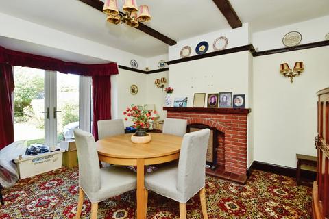 3 bedroom semi-detached house for sale, The Plaisaunce, Newcastle, Staffordshire, ST5