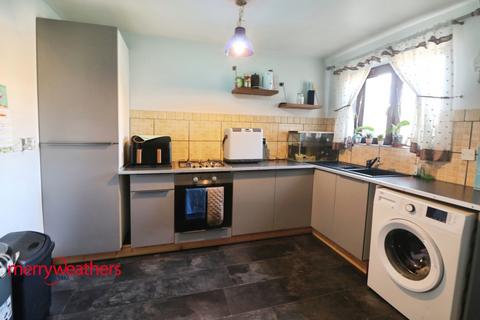 2 bedroom townhouse for sale, Woodroyd Close, Barnsley