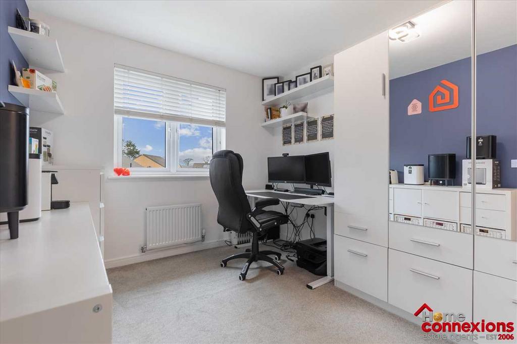 Bedroom Three (1)