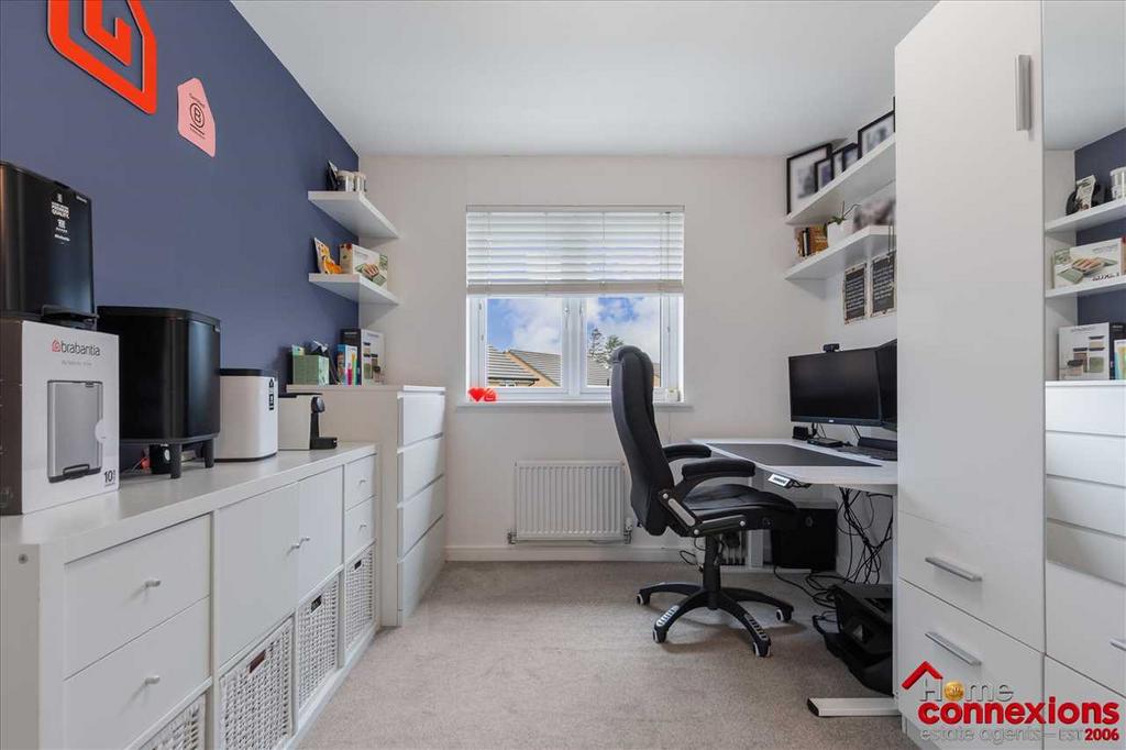 Bedroom Three (2)