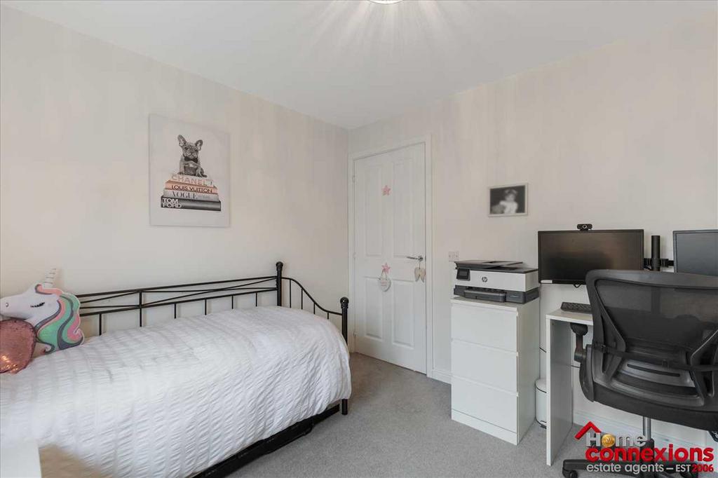 Bedroom Four (2)