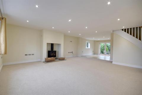 4 bedroom detached house for sale, Quickbourne Lane, Northiam