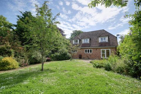 4 bedroom detached house for sale, Quickbourne Lane, Northiam