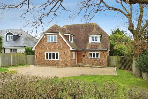 4 bedroom detached house for sale, Quickbourne Lane, Northiam