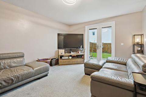 undefined, Livingston Crescent, Winchburgh, EH52