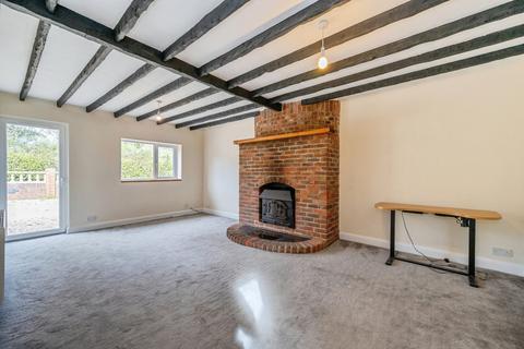 2 bedroom bungalow for sale, Clovelly Road, Hayling Island, Hampshire, PO11