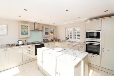 undefined, Mill Corner, North Warnborough RG29