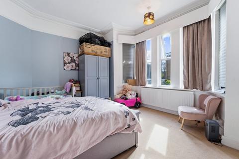 undefined, Elmwood Avenue, Feltham, TW13