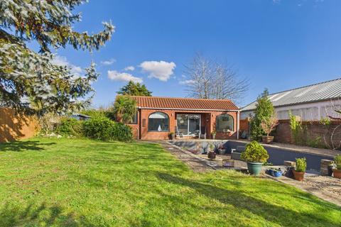 3 bedroom detached house for sale, London Road, Downham Market PE38