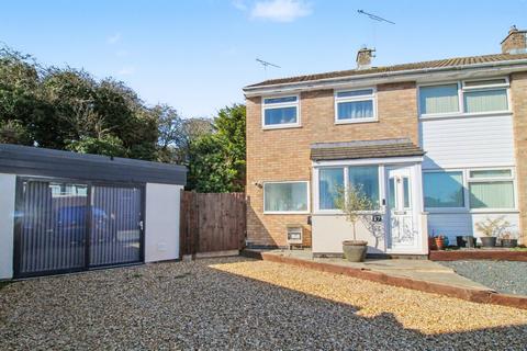 4 bedroom semi-detached house for sale, Greenfields, Leicester LE8