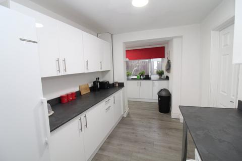 4 bedroom semi-detached house for sale, Greenfields, Leicester LE8