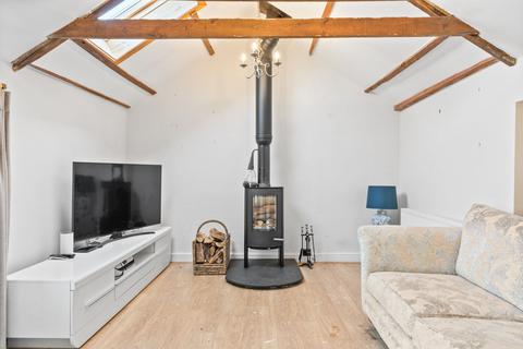 3 bedroom cottage for sale, Stable Cottage, East Linnbridgeford