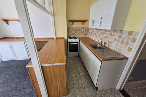 1 bedroom flat to rent, North Denes Road, Great Yarmouth
