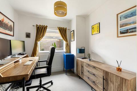 3 bedroom end of terrace house for sale, Cossham Road, St George