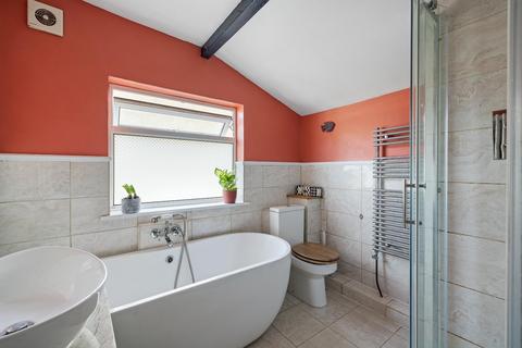 3 bedroom end of terrace house for sale, Cossham Road, St George